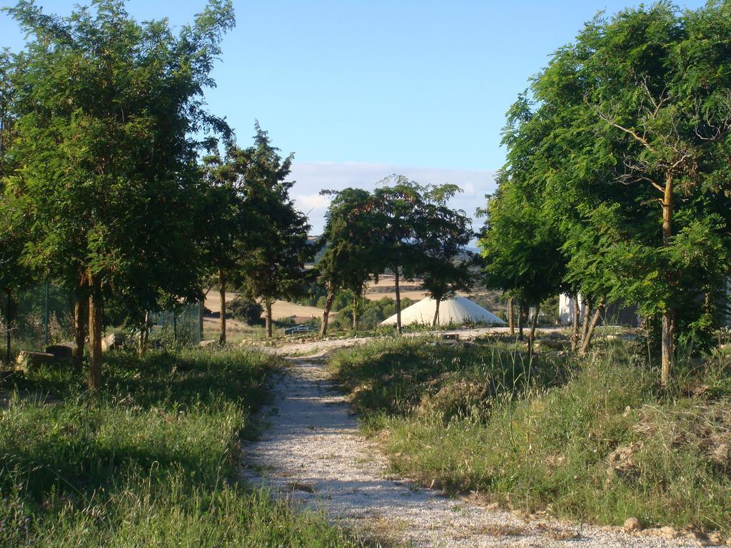 Campo De Reyes Hotel Tafalla Bagian luar foto